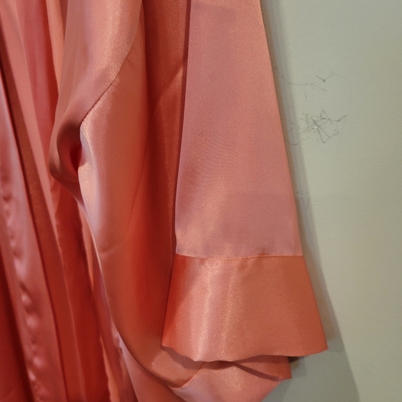 Maggie Lawrence Pink Kimona Dressing Gown With Belt Silky Feel - Picture 5 of 8